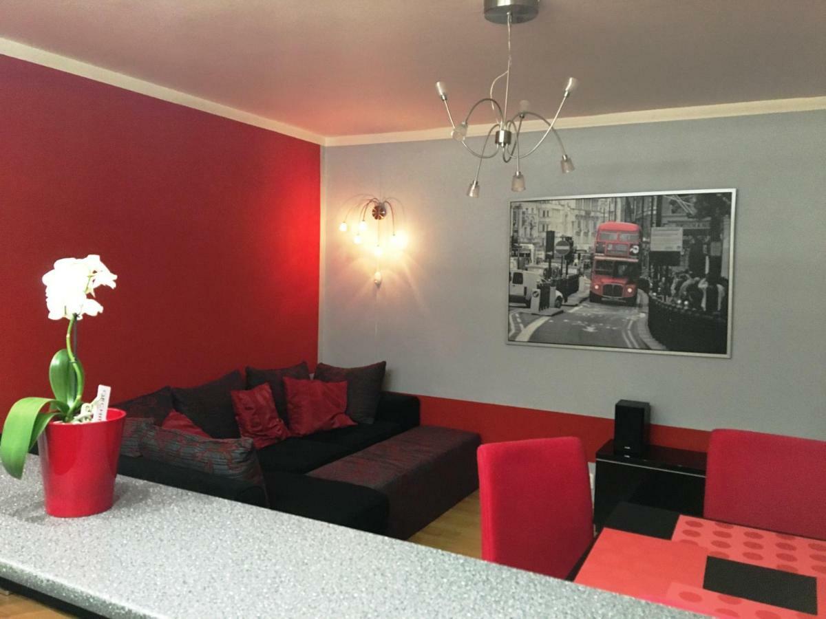 Apartment Scirocco Prague - Two Bedroom Apartment Exterior photo